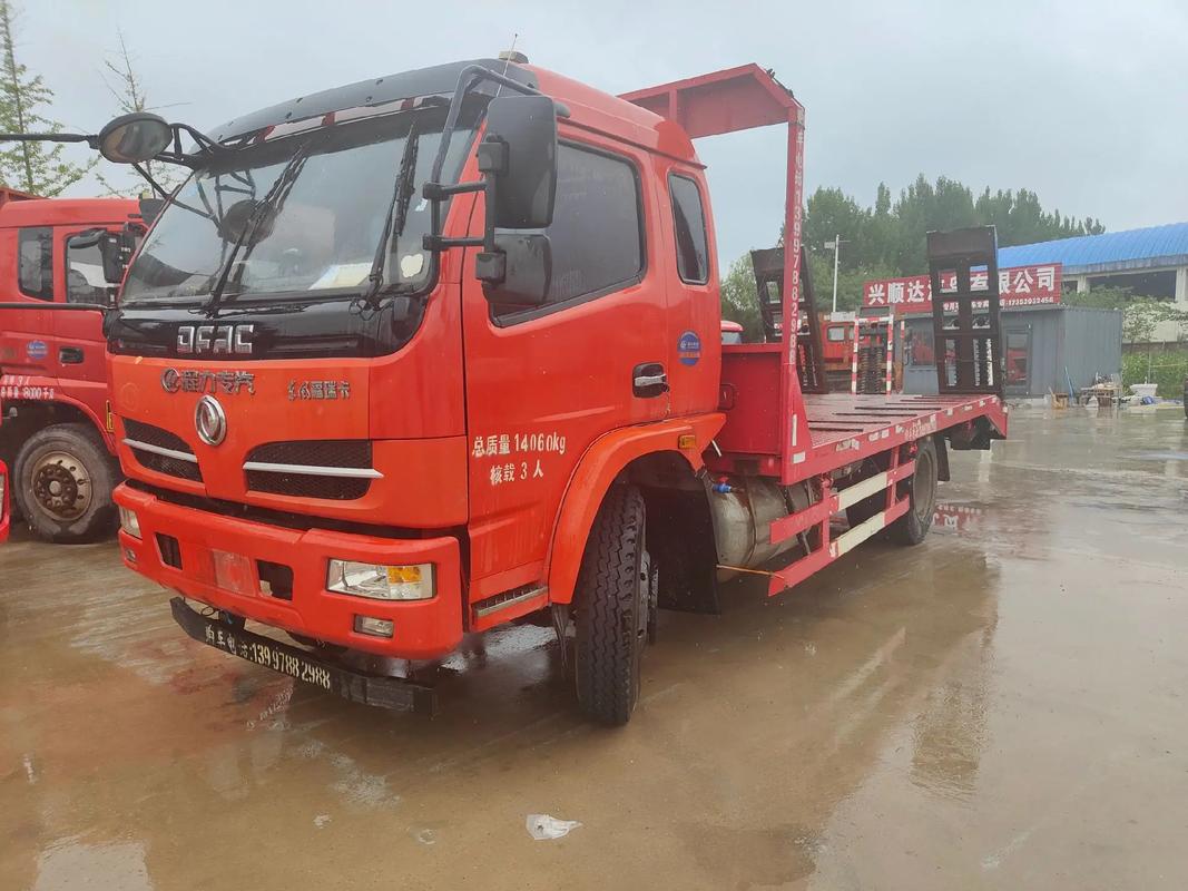 貨運(yùn)的雙拖什么意思雙拖掛貨車圖片大全